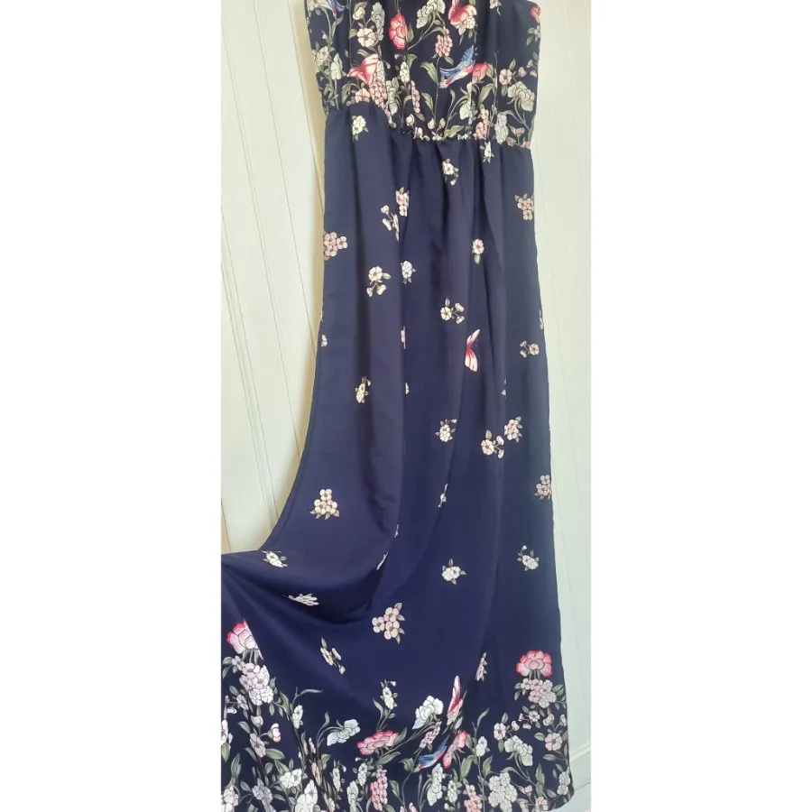 پیرهن ساحلی