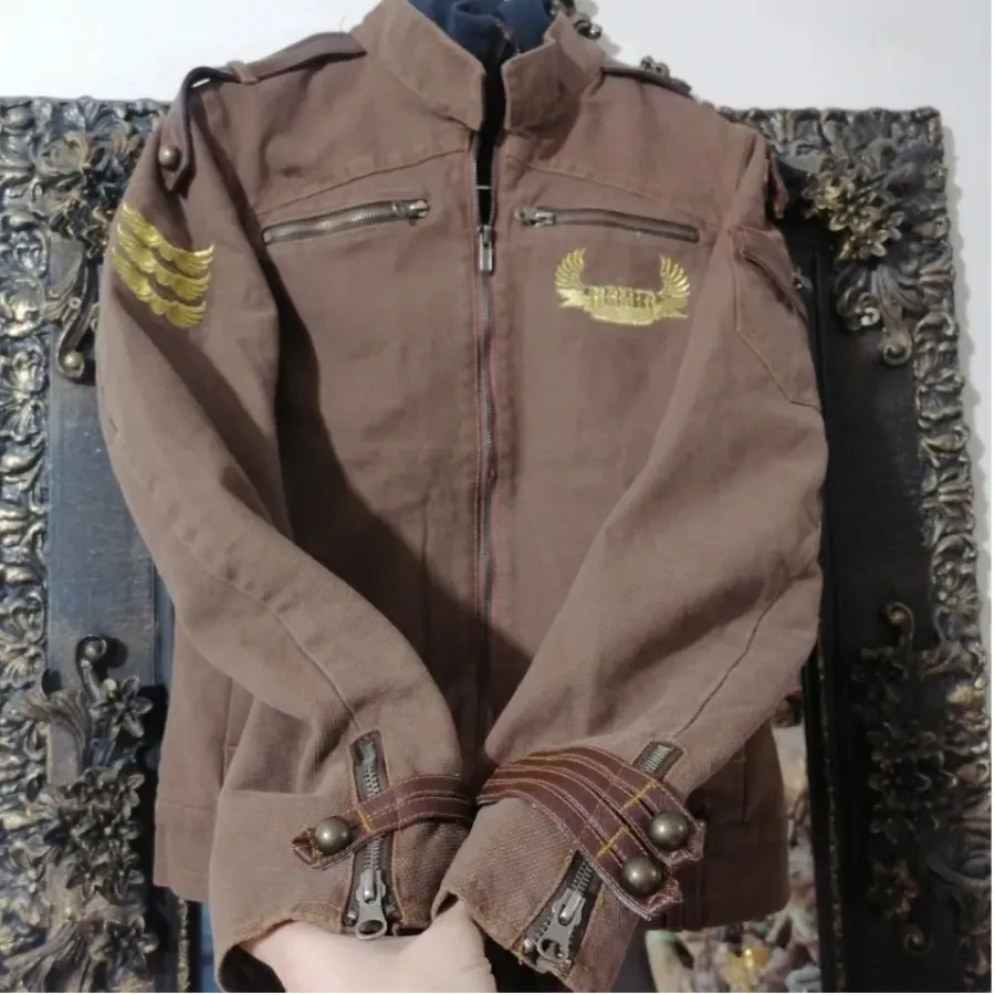 اور کت، کاپشن وارداتی