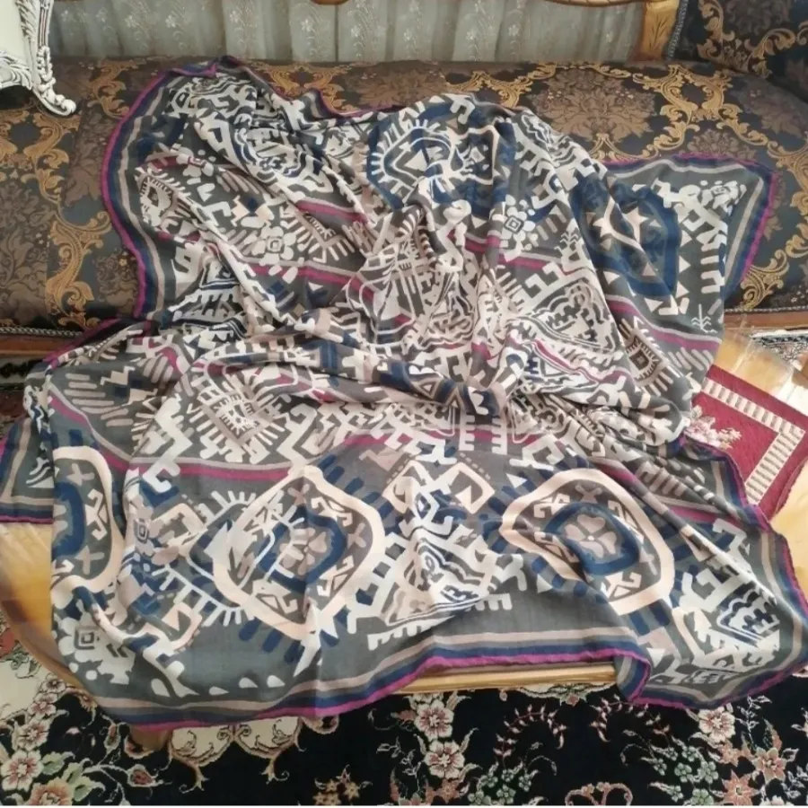 روسری موهر طرح برجسته