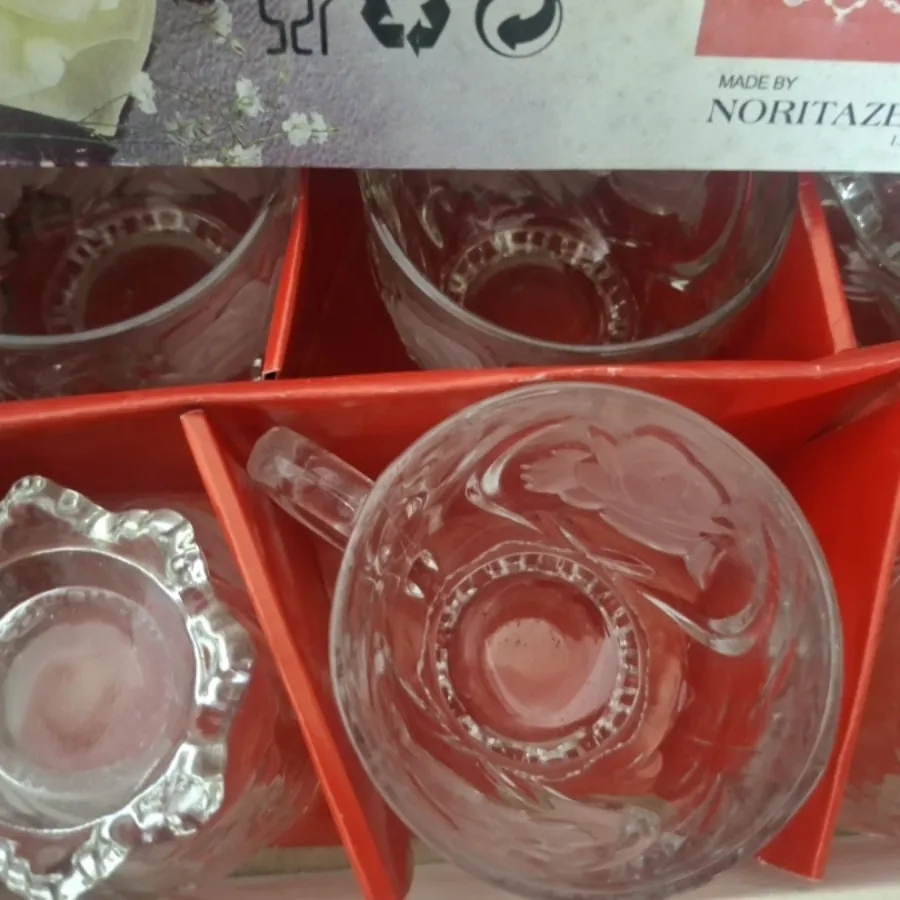 فنجان رز یخی