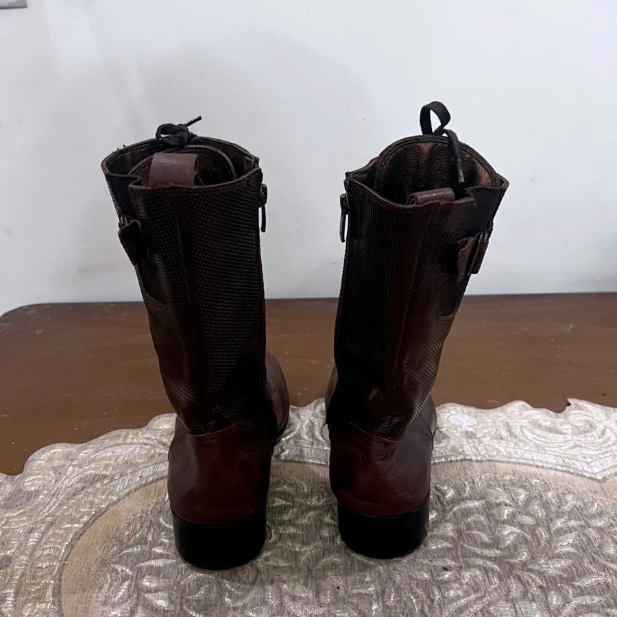 بوت چرم کیمیا