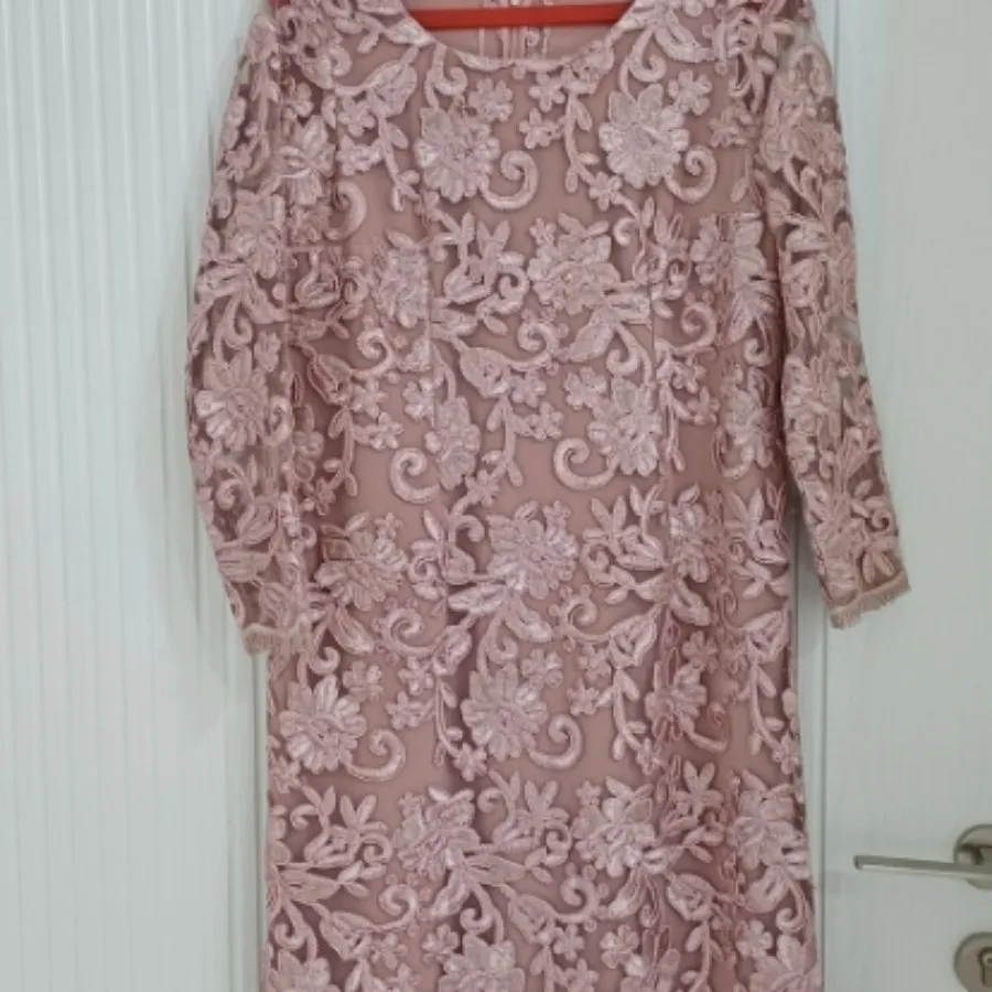 لباس مجلسی زنانه دانتل