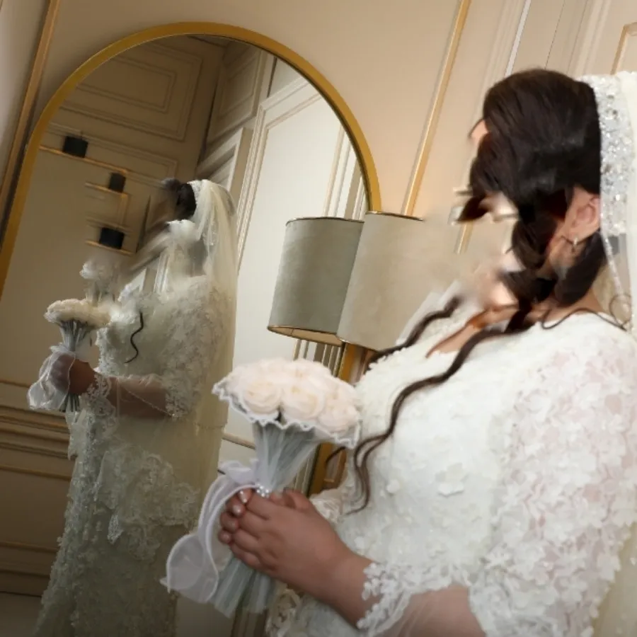 لباس عقد مزونی