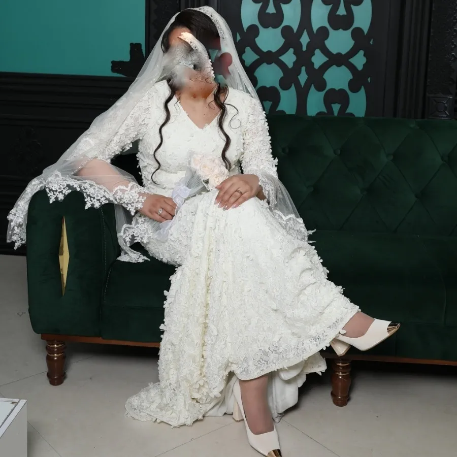 لباس عقد مزونی