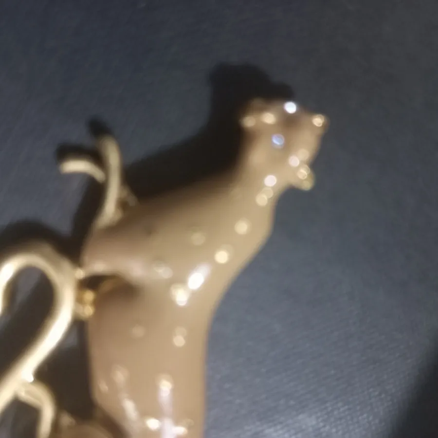 گل سینه یوز