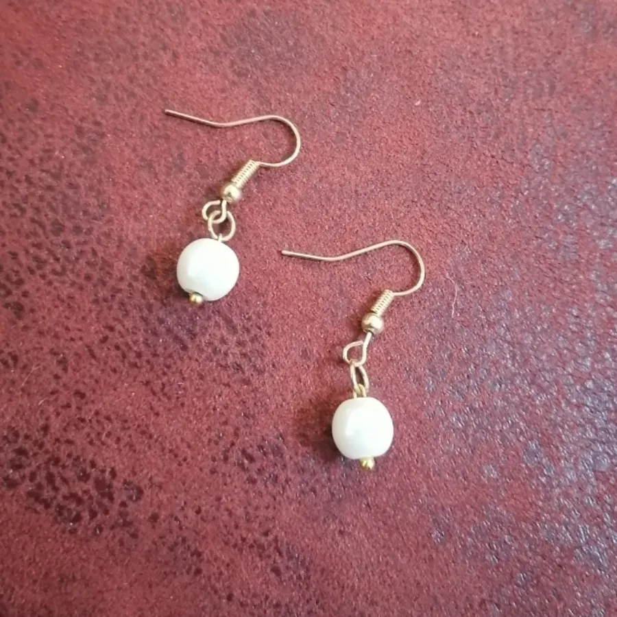 گوشواره مروارید کوچک