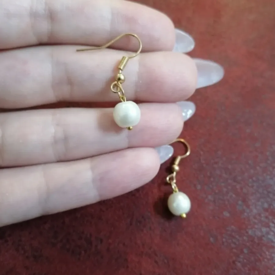 گوشواره مروارید کوچک