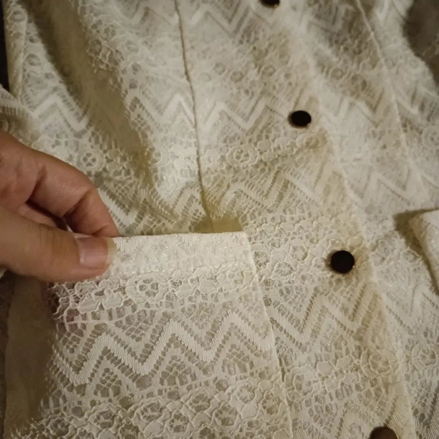 شومیز گیپور زنانه شیری