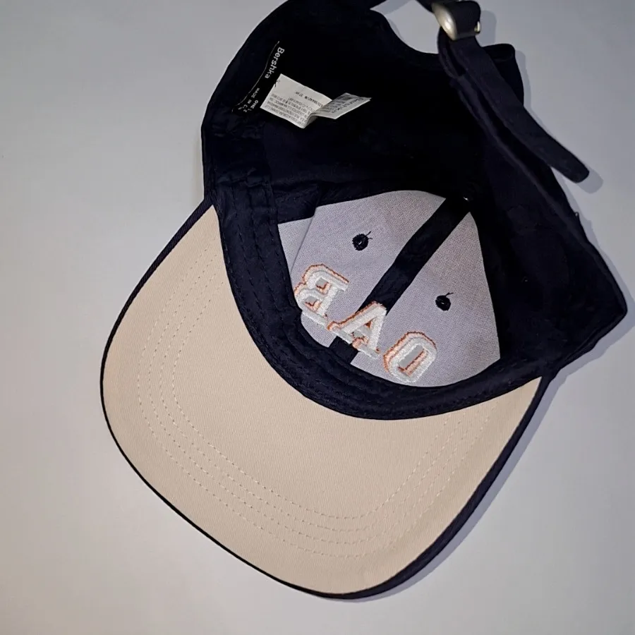 کلاه لبه دار bershka