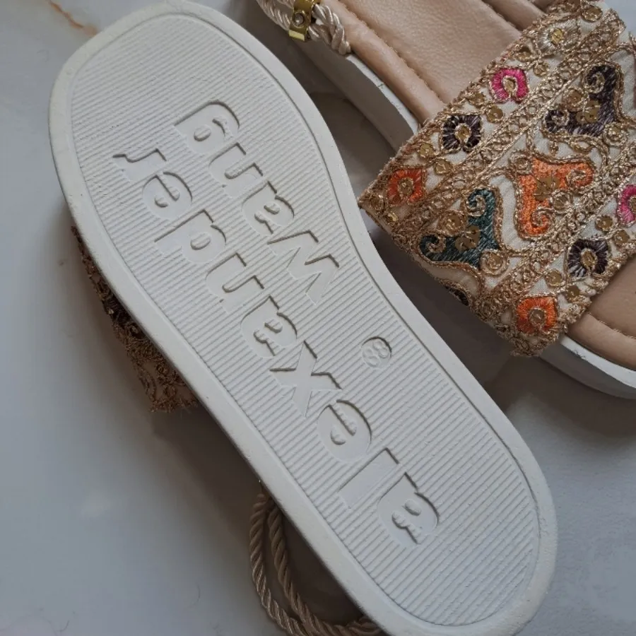 صندل تابستانی سنتی