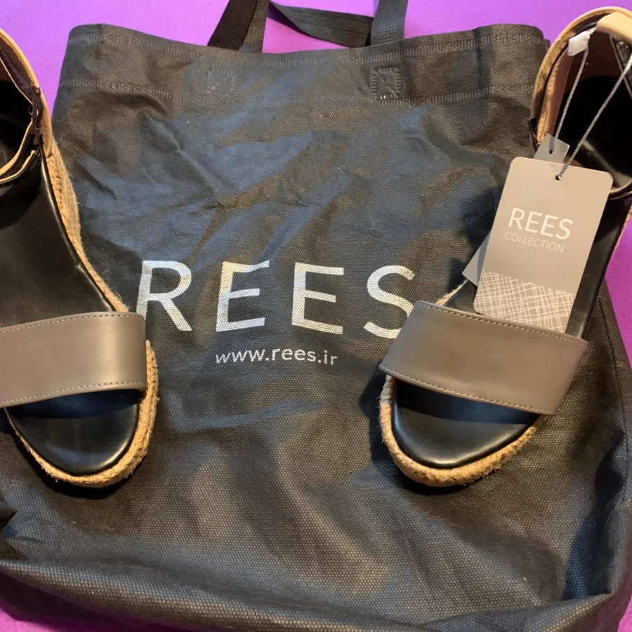 صندل Rees