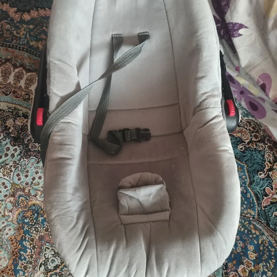 کالسکه و کریر