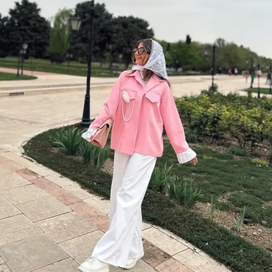 کت صورتی مرواریدی