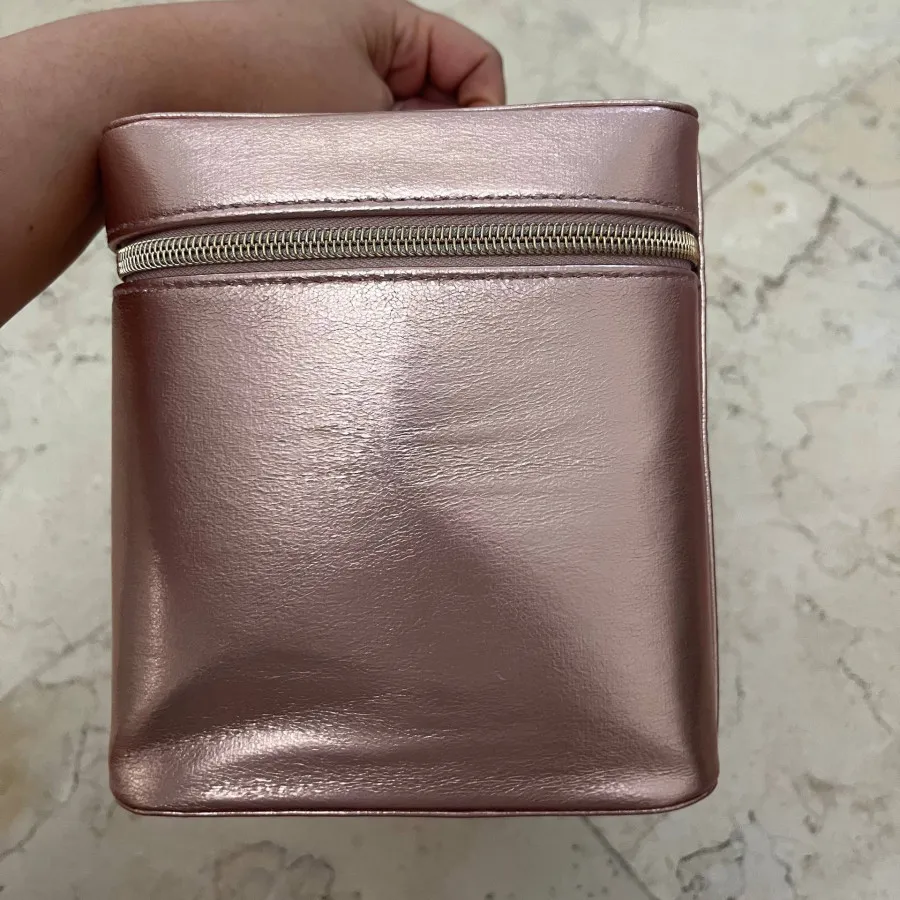 کیف آرایشی Lancôme
