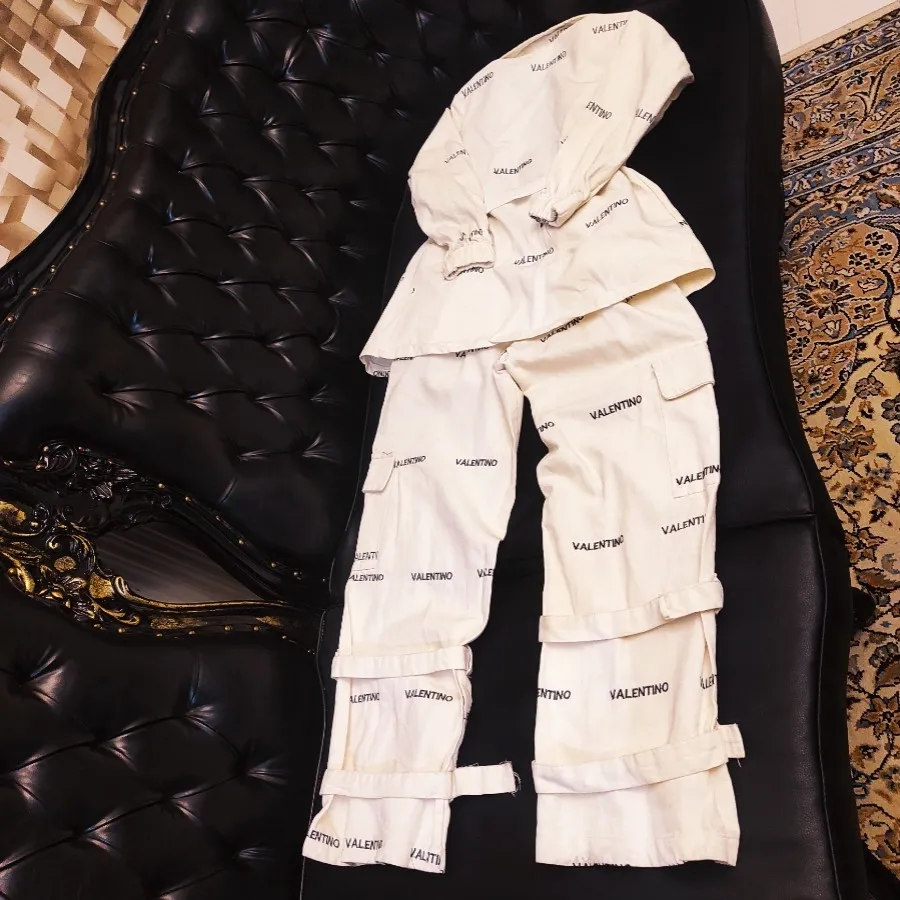 ست کت و شلوار