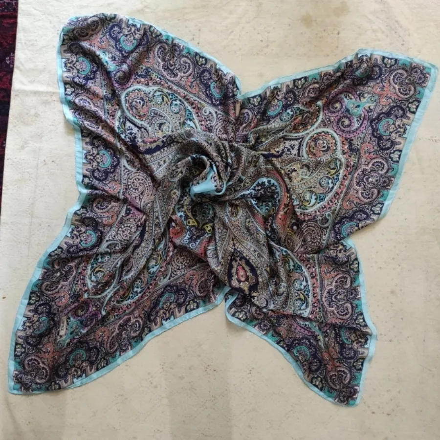 روسری ساتن سیلک