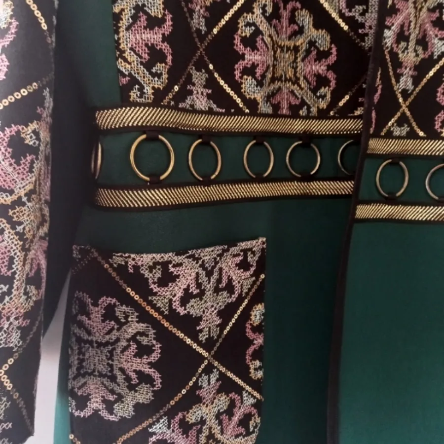 مانتو مزونی