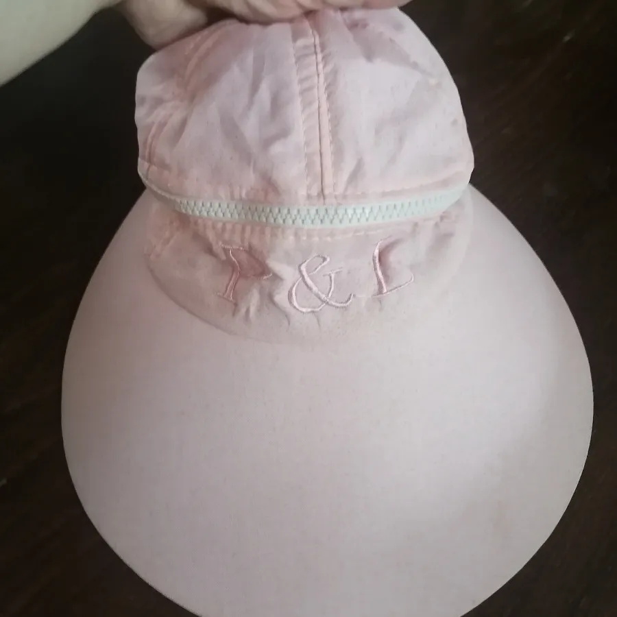 کلاه نقابدار، نقاب