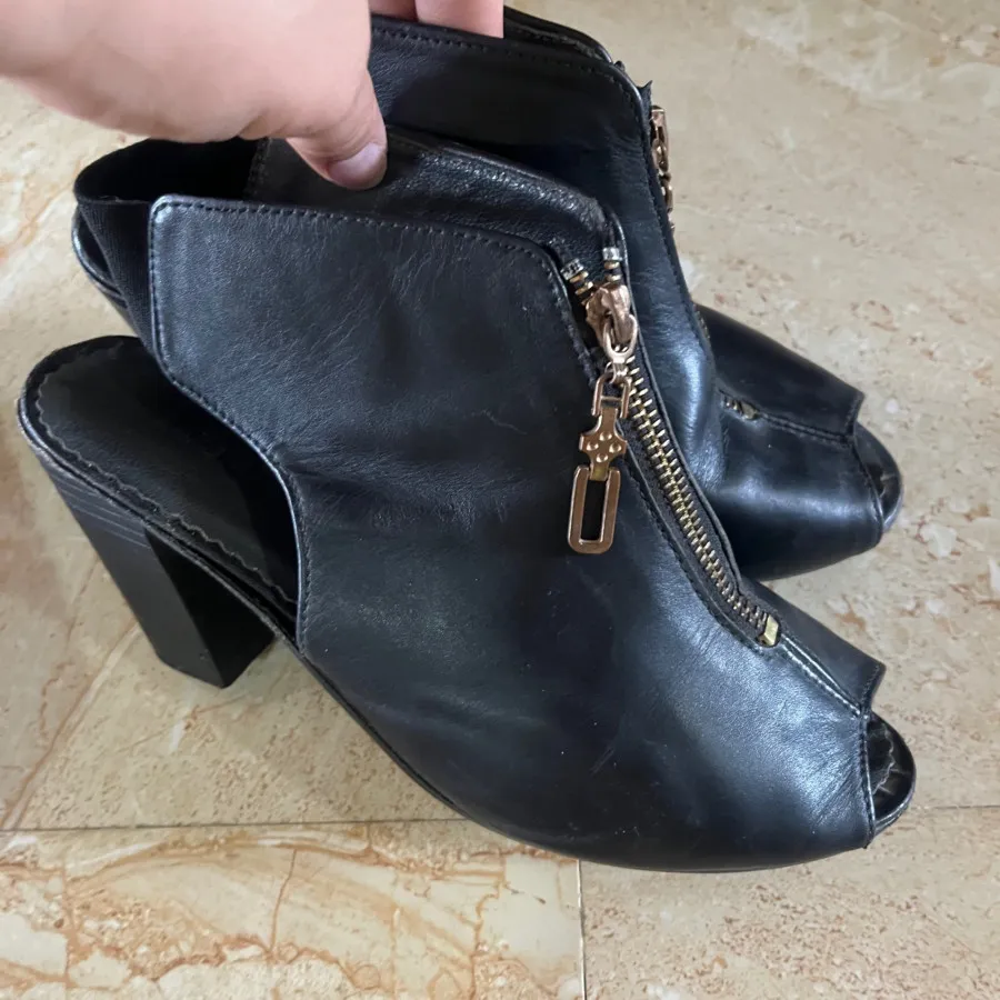 کفش چرم تبریز
