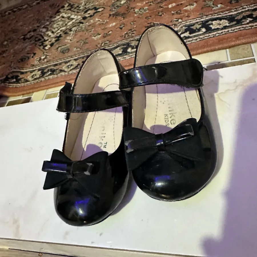 دو جفت بابت دخترانه