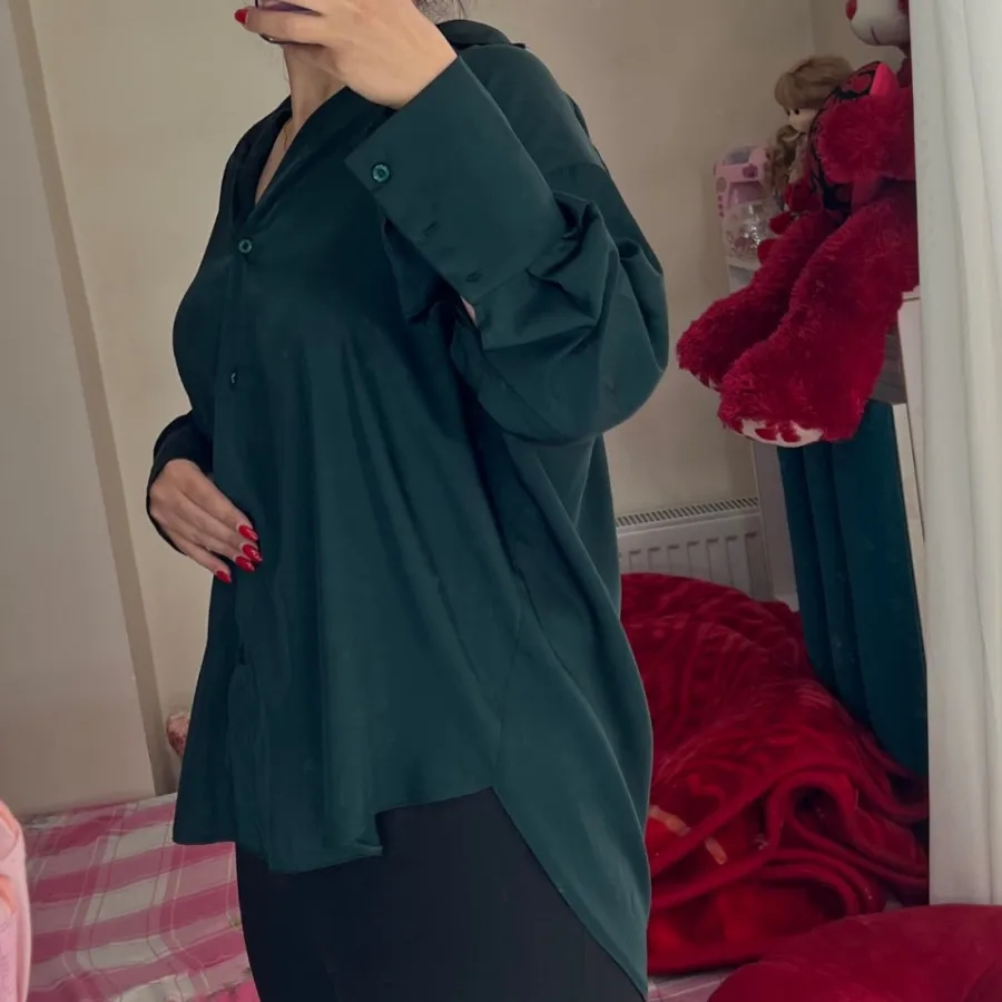 شومیز سبز زمردی