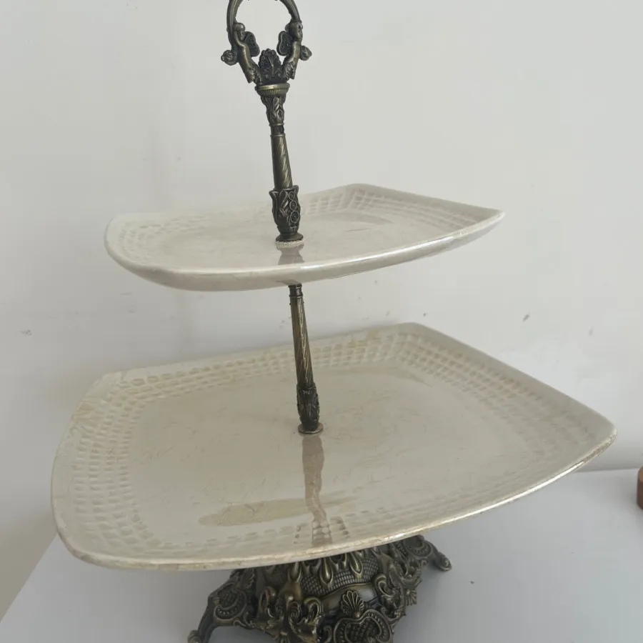 ظروف پذیرایی