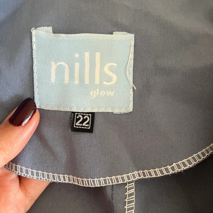 کت لنین Nills