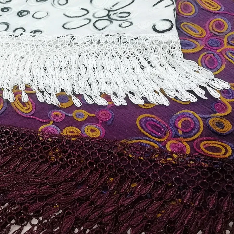 روسری سه گوش طرح برجسته