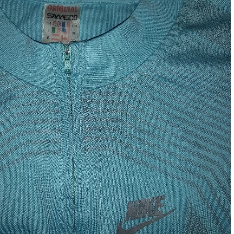 تیشرت نیم زیپ Nike