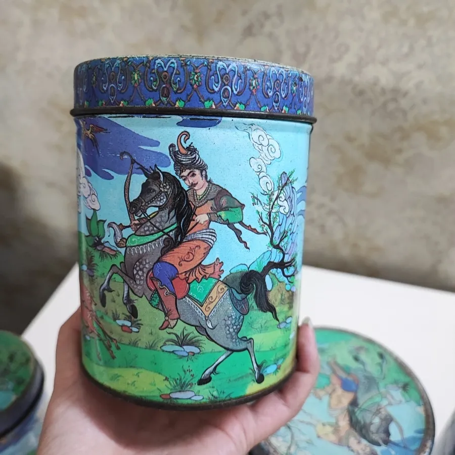 بانکه پاسماوری فلزی قدیمی