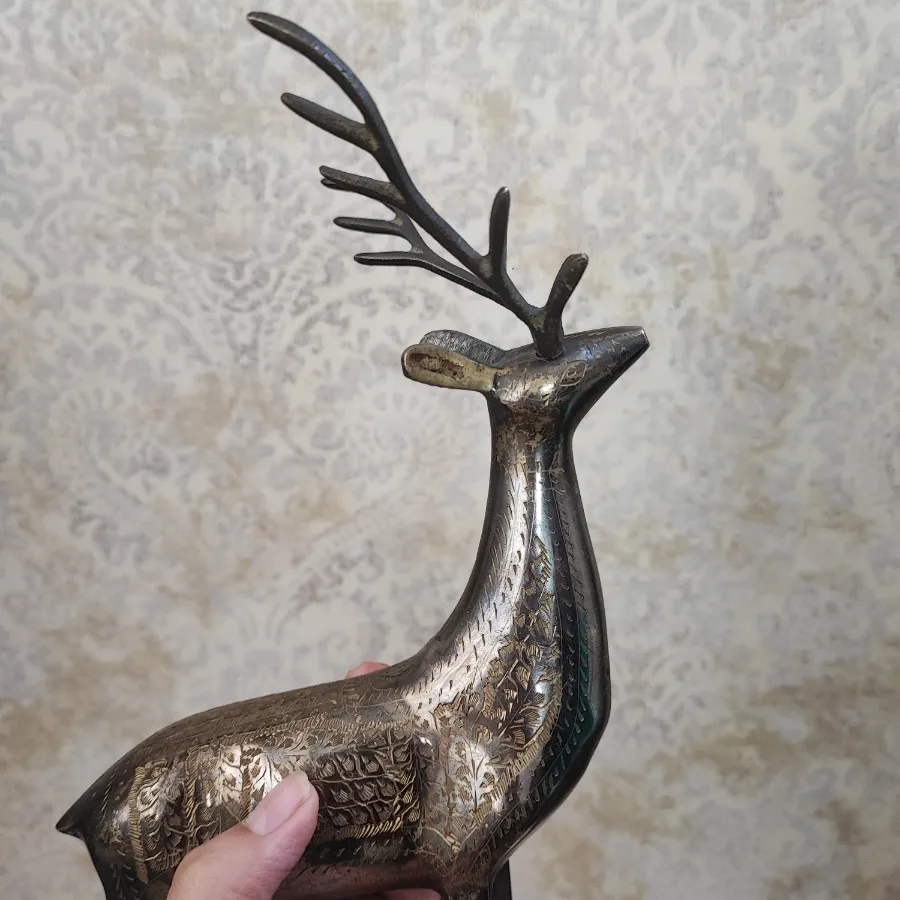 مجسمه جفت گوزن برنزی