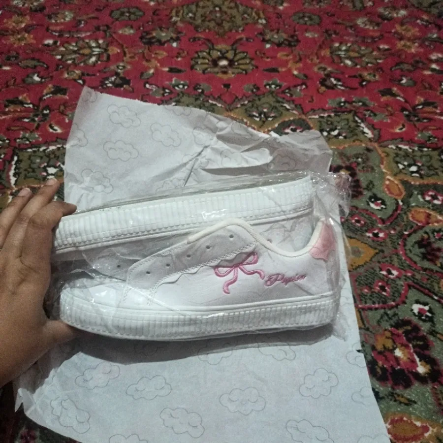 کفش اسپرت