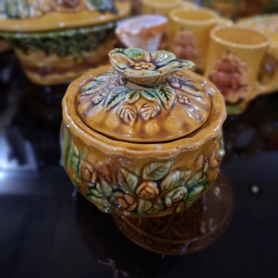 نقلخوری سرامیکی
