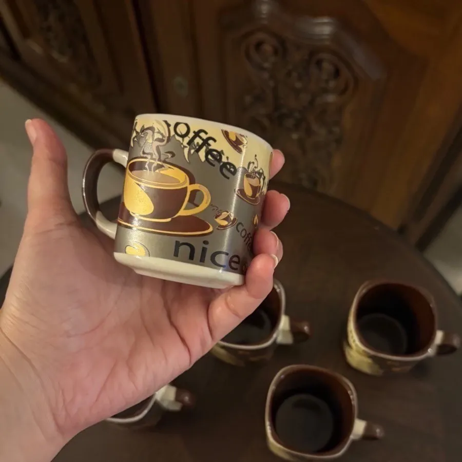 فنجون قهوه