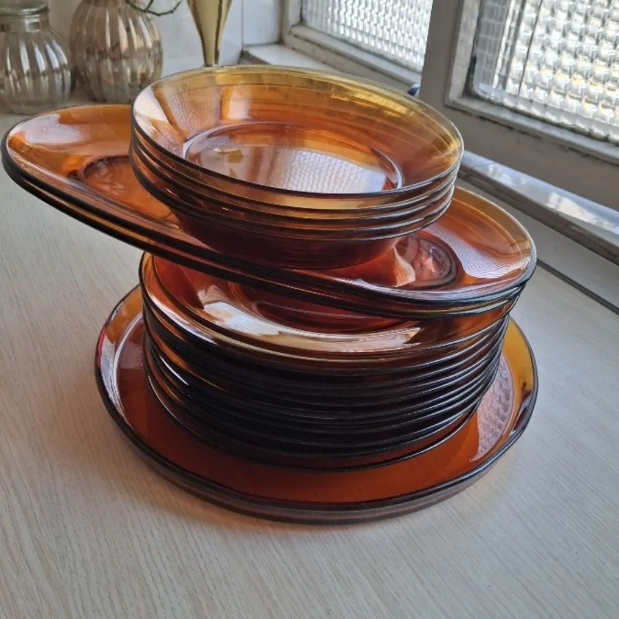 سرویس عذاخوری عسلی