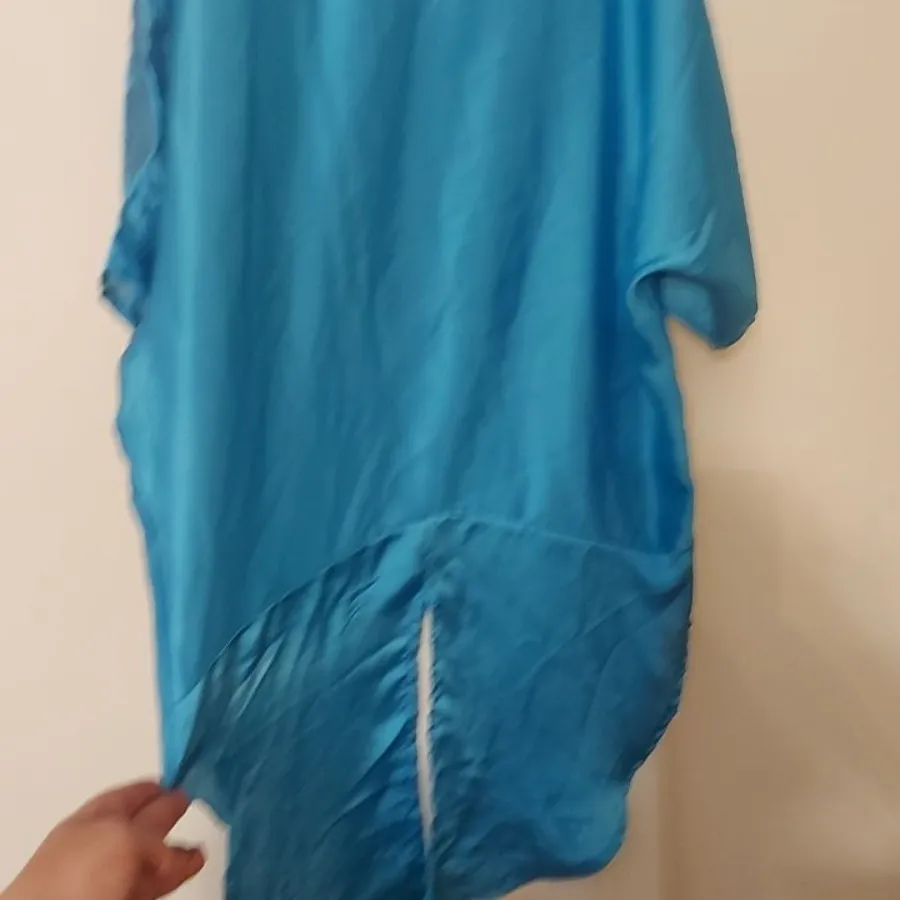 تونیک ساتن مجلسی