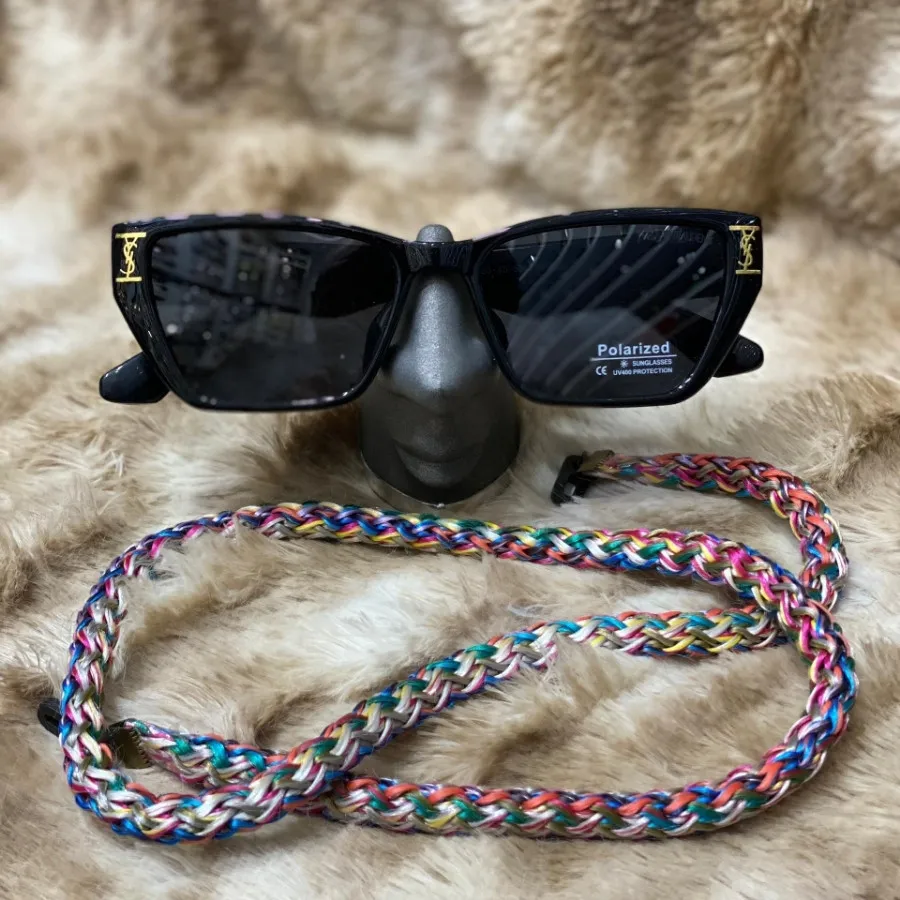 Polarized optic