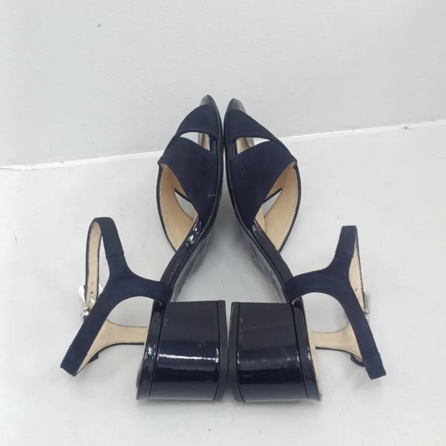 کفش چرم پاشنهدار
