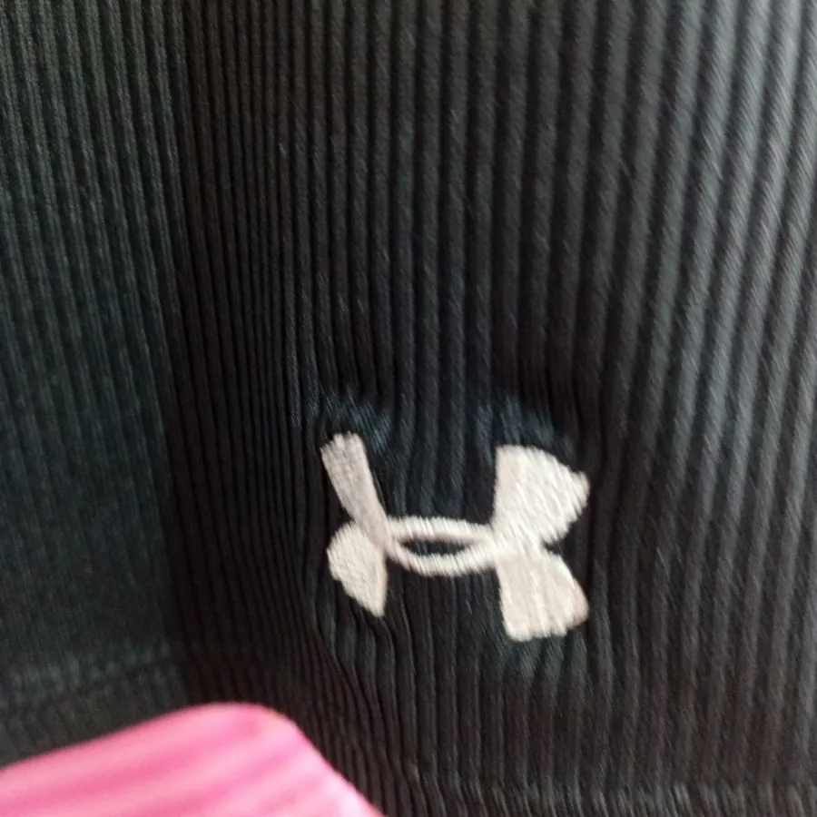 تاپ مارک UNDER ARMOUR