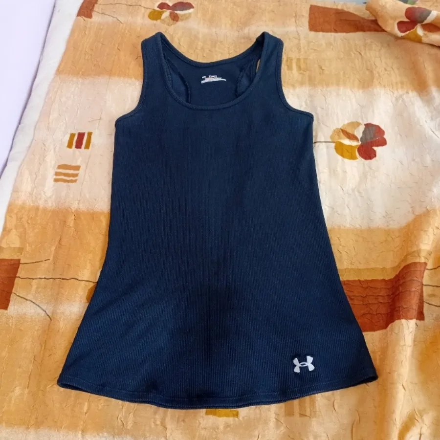 تاپ مارک UNDER ARMOUR