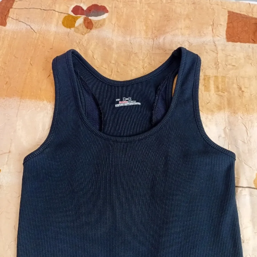 تاپ مارک UNDER ARMOUR