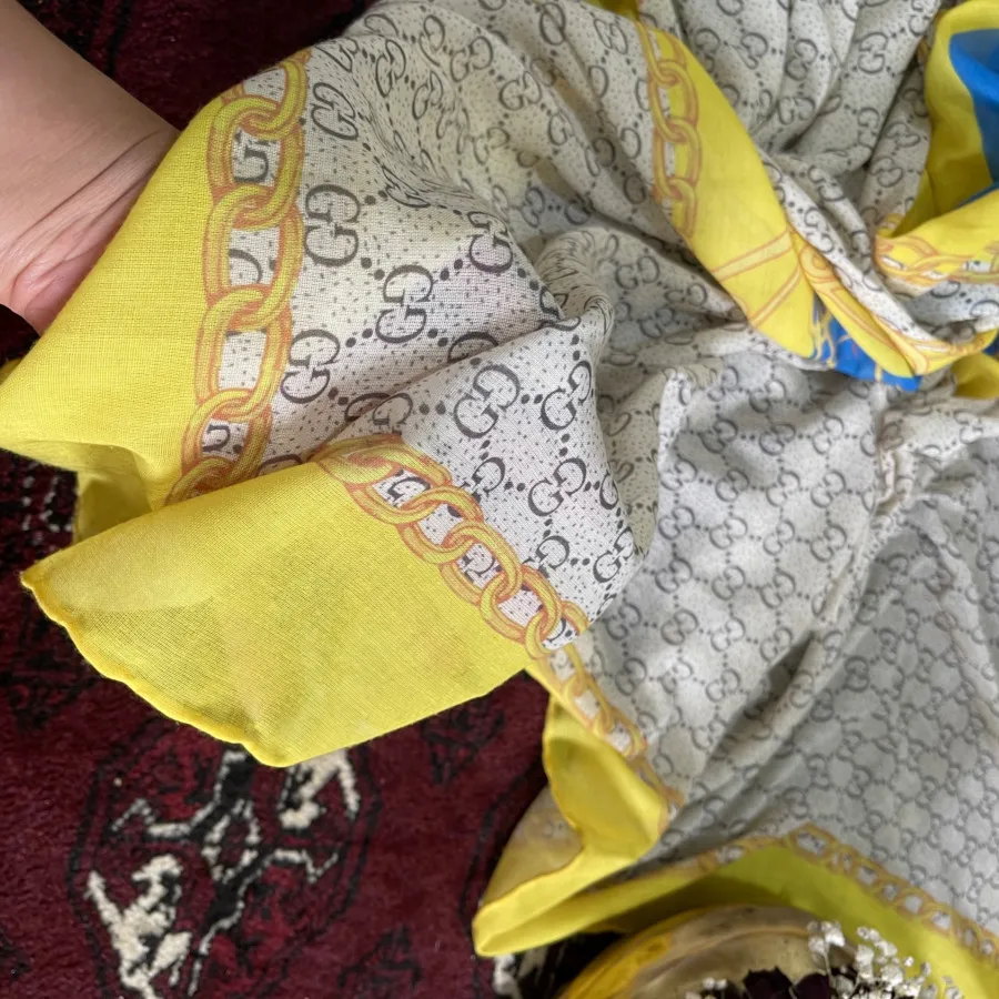 روسری شیک نخی