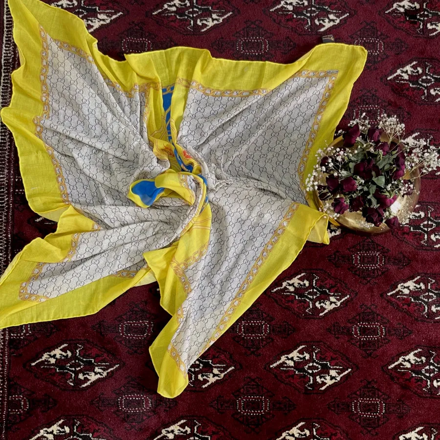 روسری شیک نخی