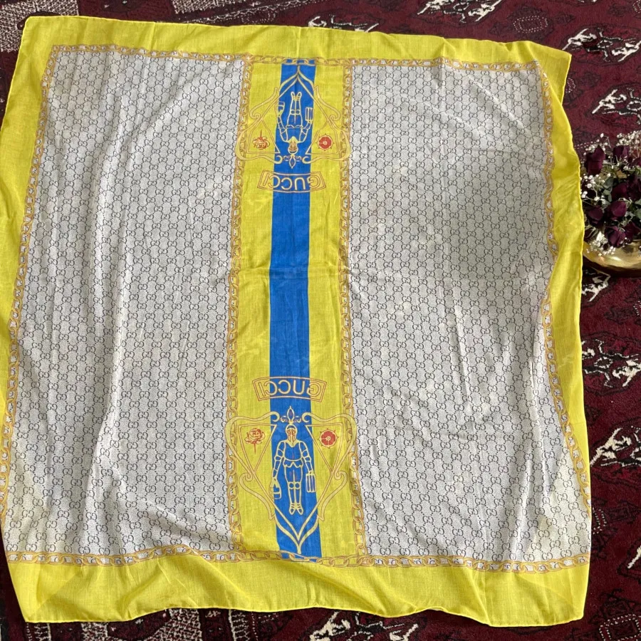 روسری شیک نخی