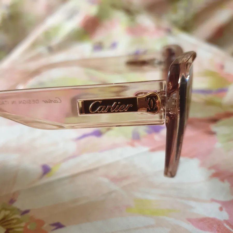 عینک آفتابیCartier