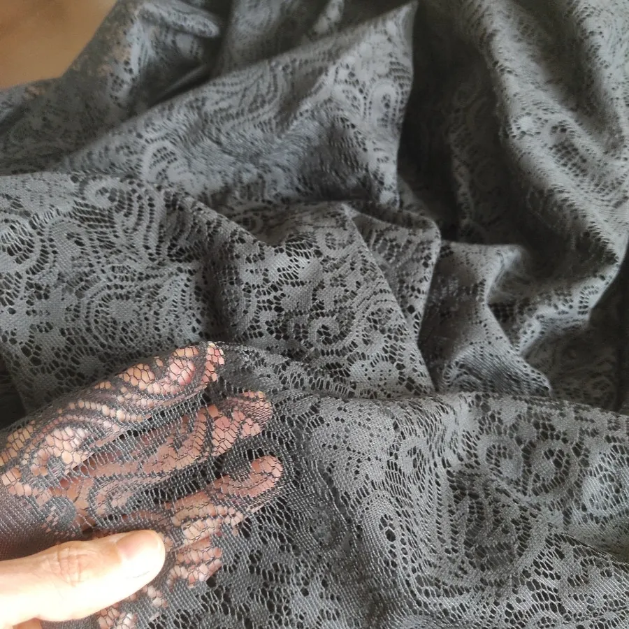 پارچه تور مشکی