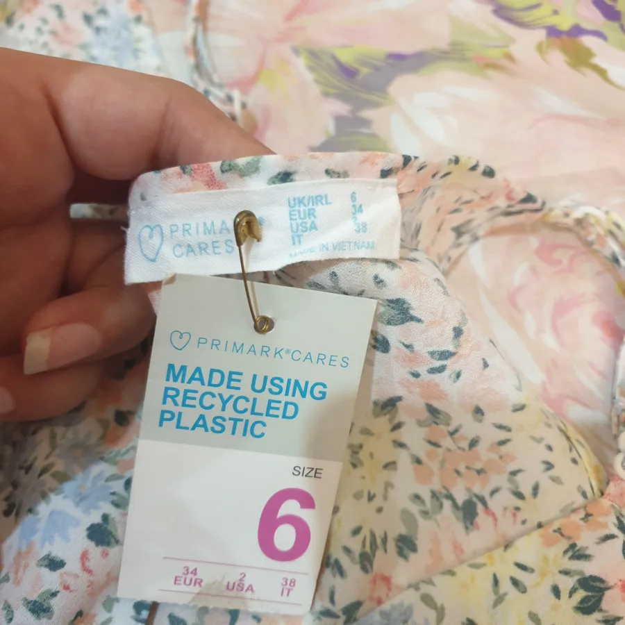 تاپ گلدار Primark