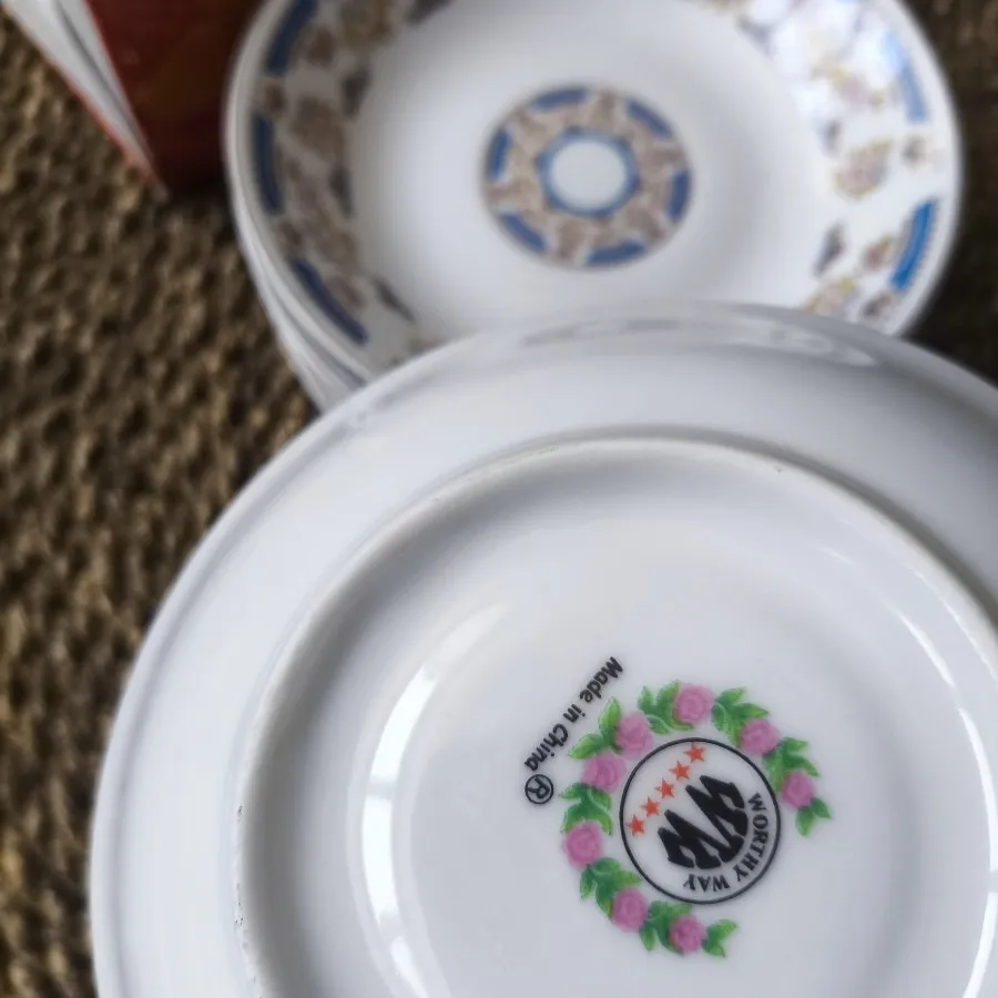 نعلبکی