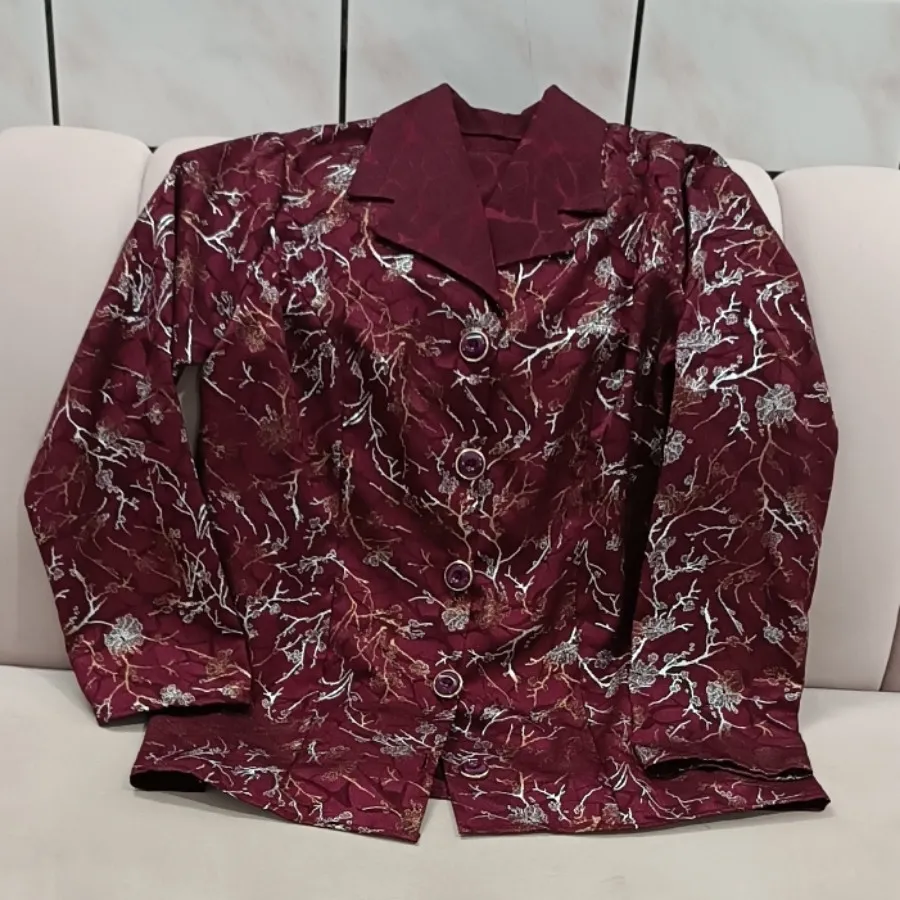 کت جذاب زرشکی زنانه