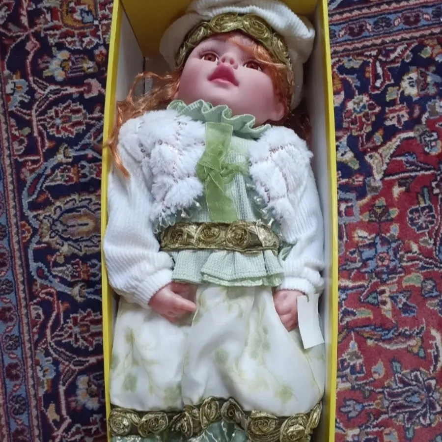 عروسک سیلیکونی دختر